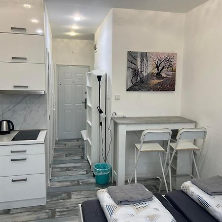 White Apartment, Kraskova 2, Pozsony Kültér fotó