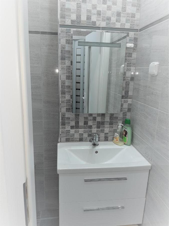 White Apartment, Kraskova 2, Pozsony Kültér fotó